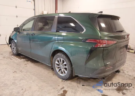 2021 Toyota Sienna Le from USA, damaged, VIN 5TDKSKFC5MS006315